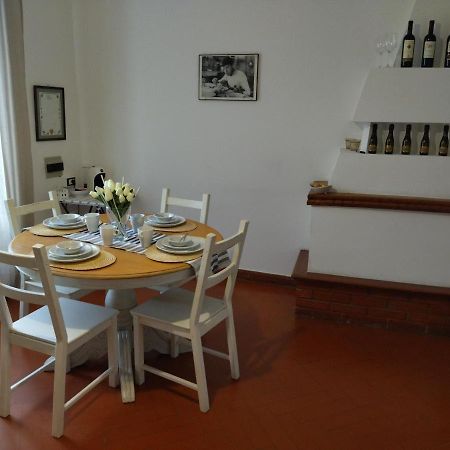 Relax Nel Borgo, La Fontana Apartment Campagnano Di Roma Exterior foto